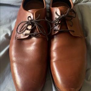 Men’s dress shoes